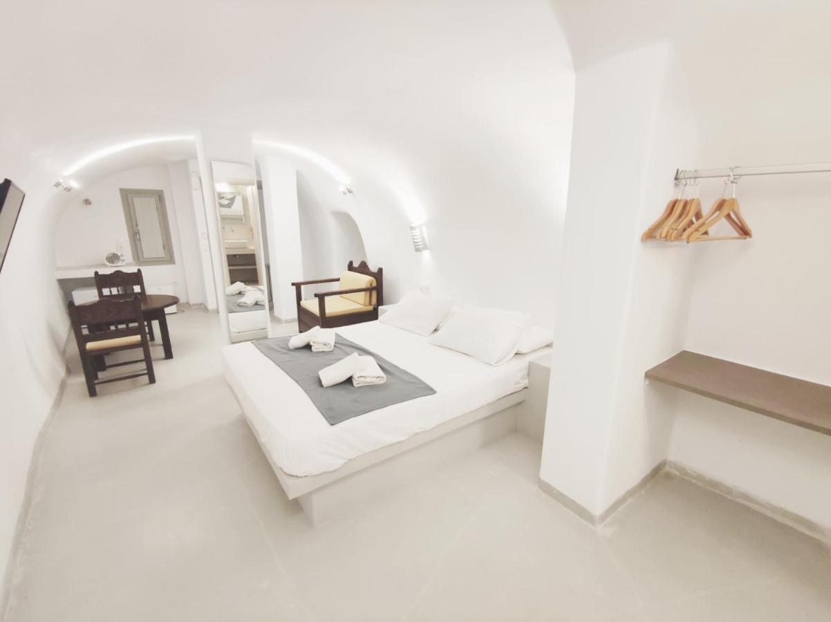 Getaway Fira Centre Fira (Santorini) Eksteriør billede