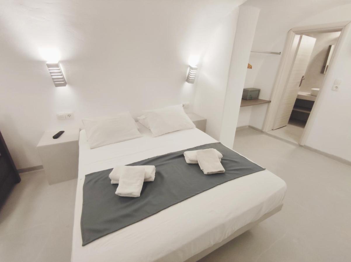Getaway Fira Centre Fira (Santorini) Eksteriør billede